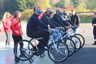 Ford startete mit seinem Fahrsicherheitstraining „Vorfahr...