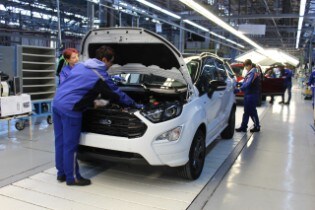 Ford Starts European Production of the New EcoSport SUV i...