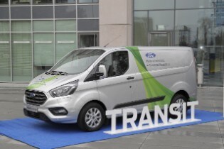 Ford Extends Transit Plug-In Hybrid Van Trial To Cologne,...