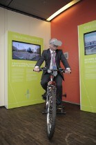 Ford Extends Transit Plug-In Hybrid Van Trial To Cologne,...
