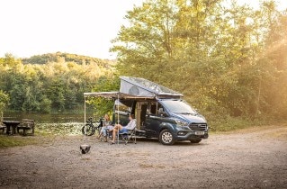 LOFT LIVING ON WHEELS; FORD TRANSIT NUGGET PLUS WITH TILT...