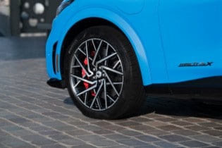 Ford Reveals Blisteringly Quick Mustang Mach-E GT for Eur...