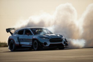 Fully-Electrified Line-Up Showcases Thrilling Ford Drivin...