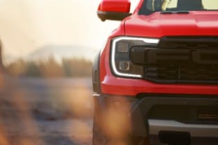 Next-Gen Ford Ranger Raptor Rewrites the Rulebook for Ult...