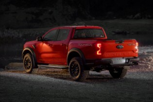 Next-Gen Ford Ranger Raptor Rewrites the Rulebook for Ult...