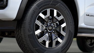 Ford Expands Global Truck Family with First Ever Ranger P...