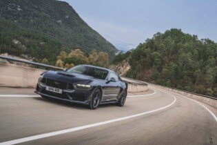 New Ford Mustang: a US Icon Reborn for a Connected World 