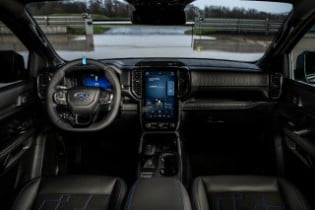 Ranger MS-RT - interior