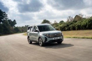Stylish, Spacious E-Tourneo Courier Expands Ford’s Electr...