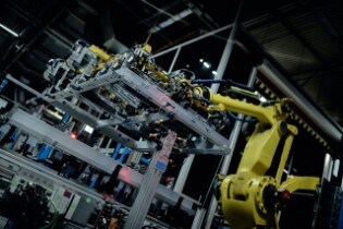 Ford Begins Capri and Explorer Battery Pack Assembly in C...