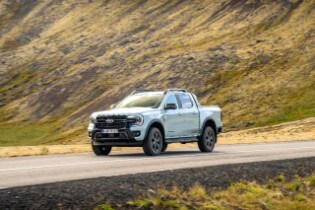 Ford Ranger PHEV - Stormtrak 2025