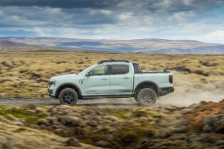 Ford Ranger PHEV - Stormtrak 2025