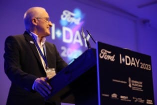 Ford se consolida como el motor de la innovación de la Co... Ford se consolida como el motor de la innovación de la Co...