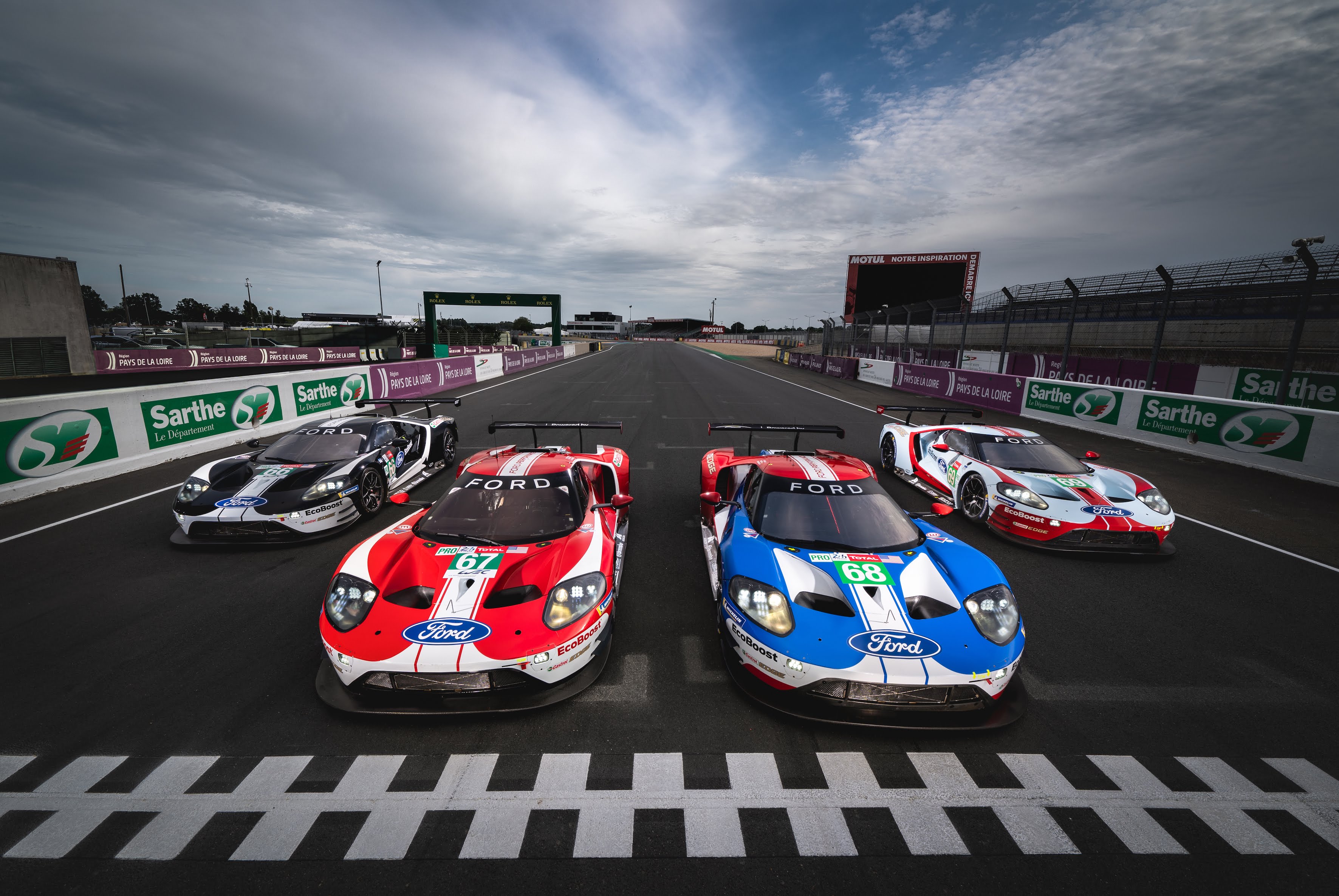 All Five Ford GTs Prepared for Multi-Manufacturer Battle at Le Mans ...