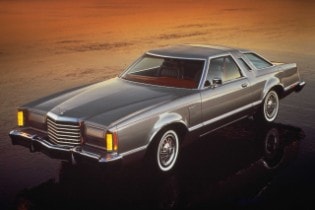 1977 Ford Thunderbird