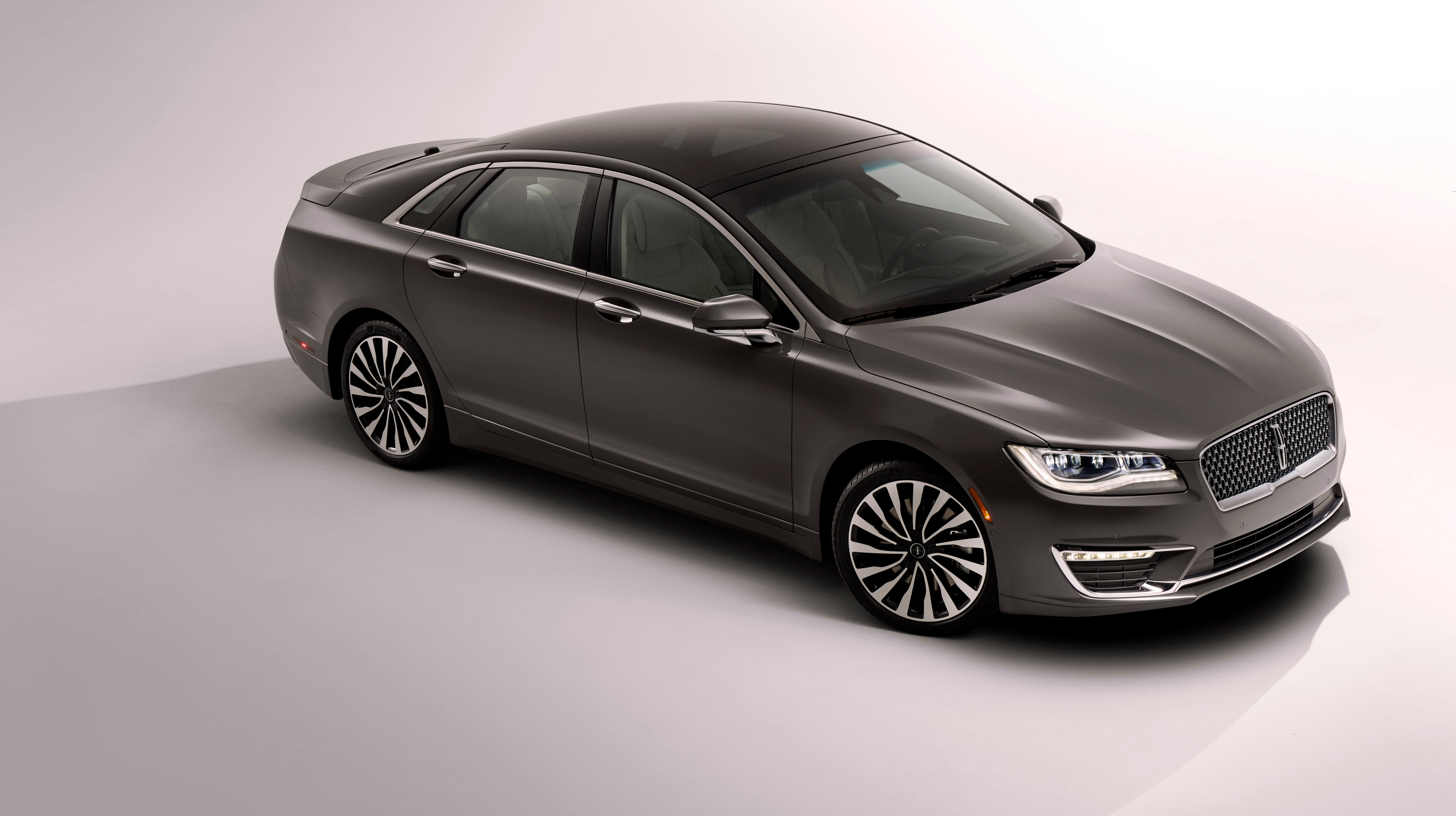 Lincoln® MKZ  Midsize Luxury Sedan