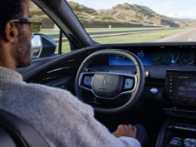 Sanctuary for the Senses: All-New Lincoln Nautilus Debuts With Reimagined  Interior, Connected Experiences and New, Signature Features