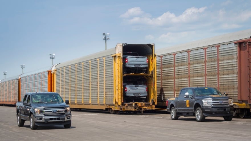 Ford dévoile un prototype 100% électrique de son pick-up F-150, capable de tracter plus de 500 tonnes