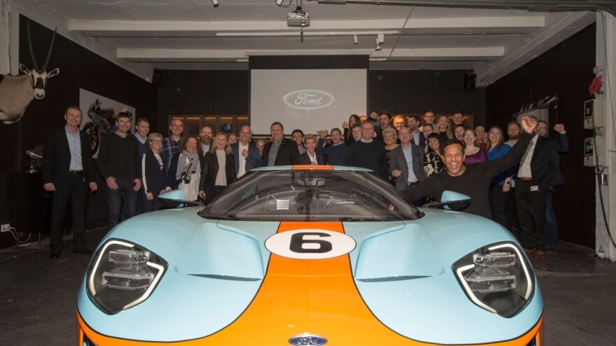 Llegan a Europa las primeras unidades del supercoche Ford GT