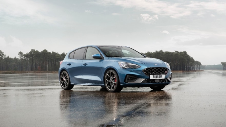 El nuevo Ford Focus ST Performance se mide con el rapero Blakie en un desafío único 