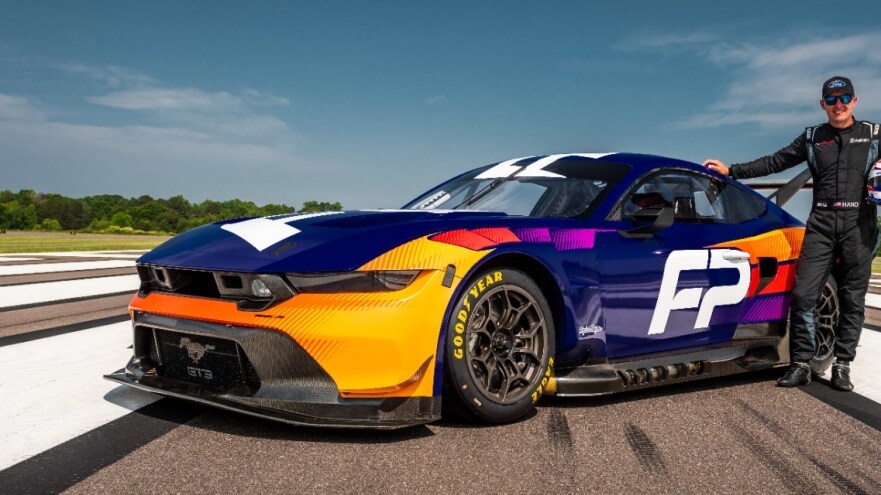 Ford presenta el Mustang GT3 en Le Mans: un circuito clásico, una carrera de prestigio y un deportivo icónico