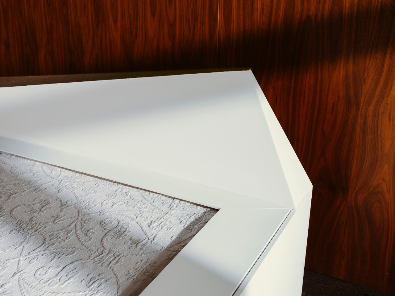 Smart Bed Rolls Selfish Sleepers Back into Place – Using Car Tech and a Conveyor Belt 
