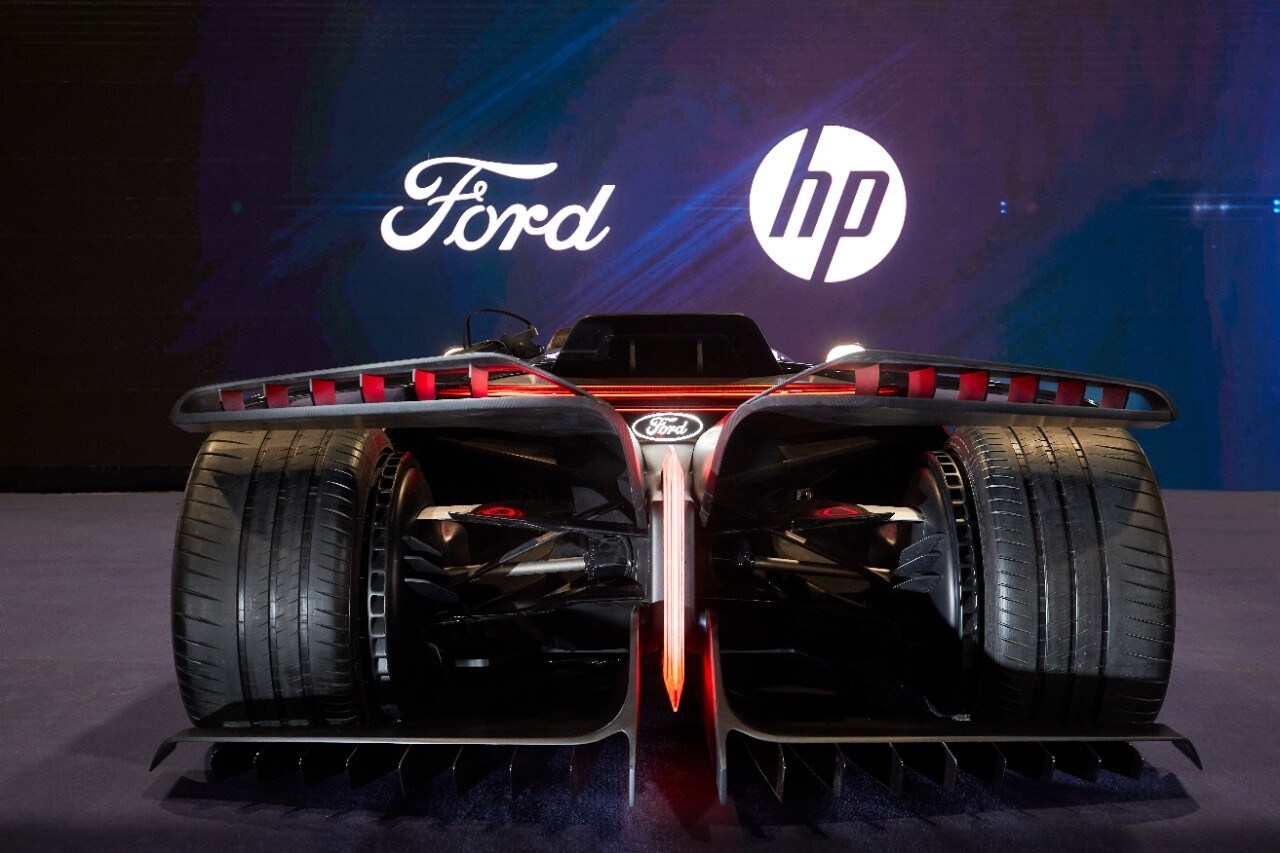 Ford and HP Turn Team Fordzilla’s P1 Racer into the Ultimate Streaming Platform