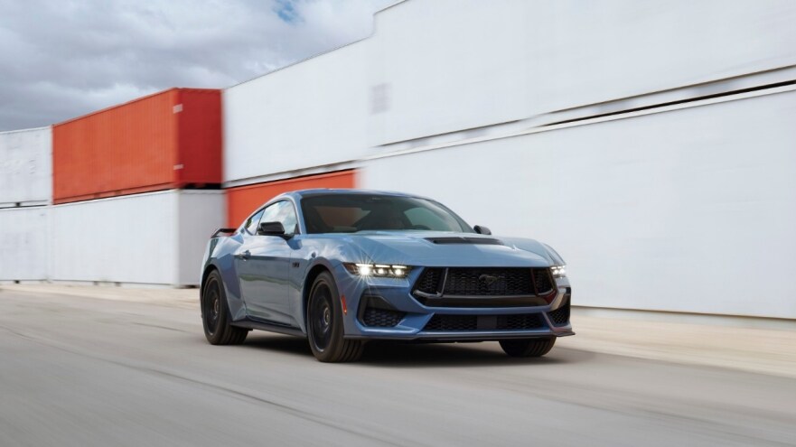 Avec la nouvelle Ford Mustang, la plus célèbre des pony cars progresse en style, en performances et en connectivité