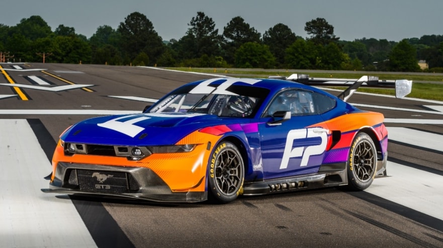 Ford dévoile officiellement la Mustang GT3 au Mans : Un circuit mythique, une course prestigieuse et une icône de la course automobile. 
