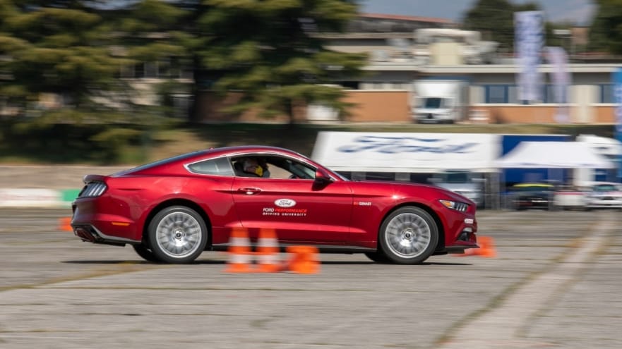 Ford Performance Driving University 2022: tornano i corsi di guida sportiva dell’Ovale Blu