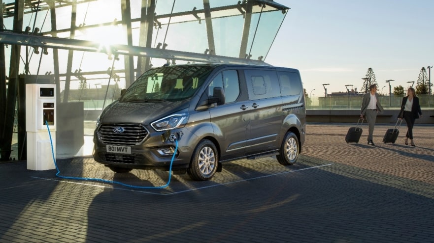 Nieuwe Ford Transit en Tourneo Custom Plug-in Hybrid maken emissievrij rijden mogelijk zonder laadstress