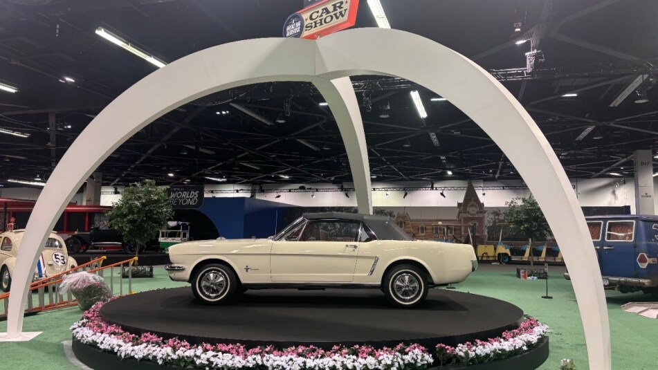 D23 Mustang display