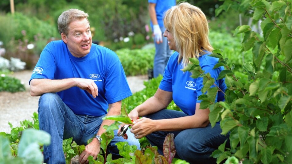 Bill Ford Jr Volunteer Corps Community Clean-Up, 2010
