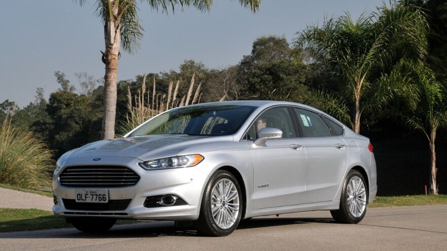 FORD FUSION HYBRID LIDERA O CRESCIMENTO DE  CARROS HÍBRIDOS E ELÉTRICOS NO BRASIL