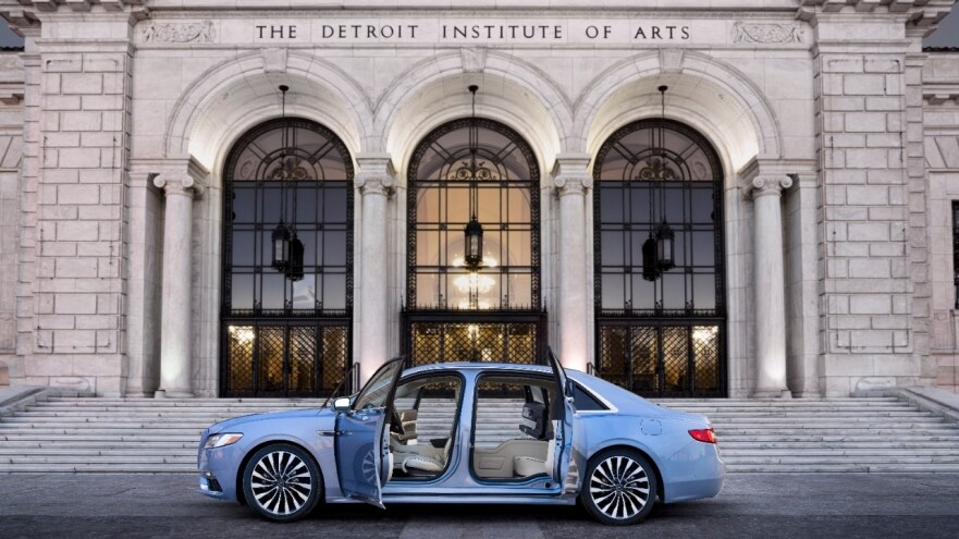 80th Anniversary Lincoln Continental Arrives In Style With Iconic